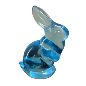 Vintage Fenton Blue Art Glass Bunny Rabbit Figurine 2.875" Tall